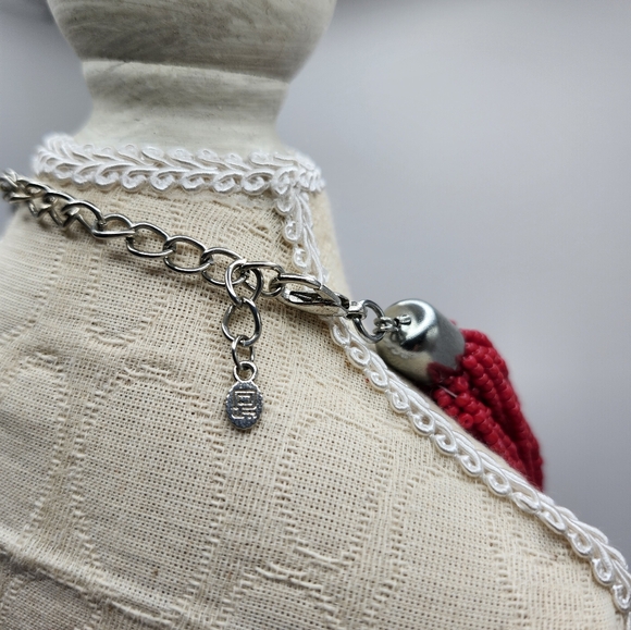 A Festive 22"/40 strands of red Mala beads necklace...FANTASTIC ELEPHANT Incl. - Picture 4 of 9